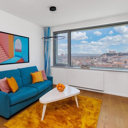 Sky Park 1 - Luxurious #Instaworthy Apartment In Downtown City Center With Included Parking, Best Address In Town Братислава Экстерьер фото