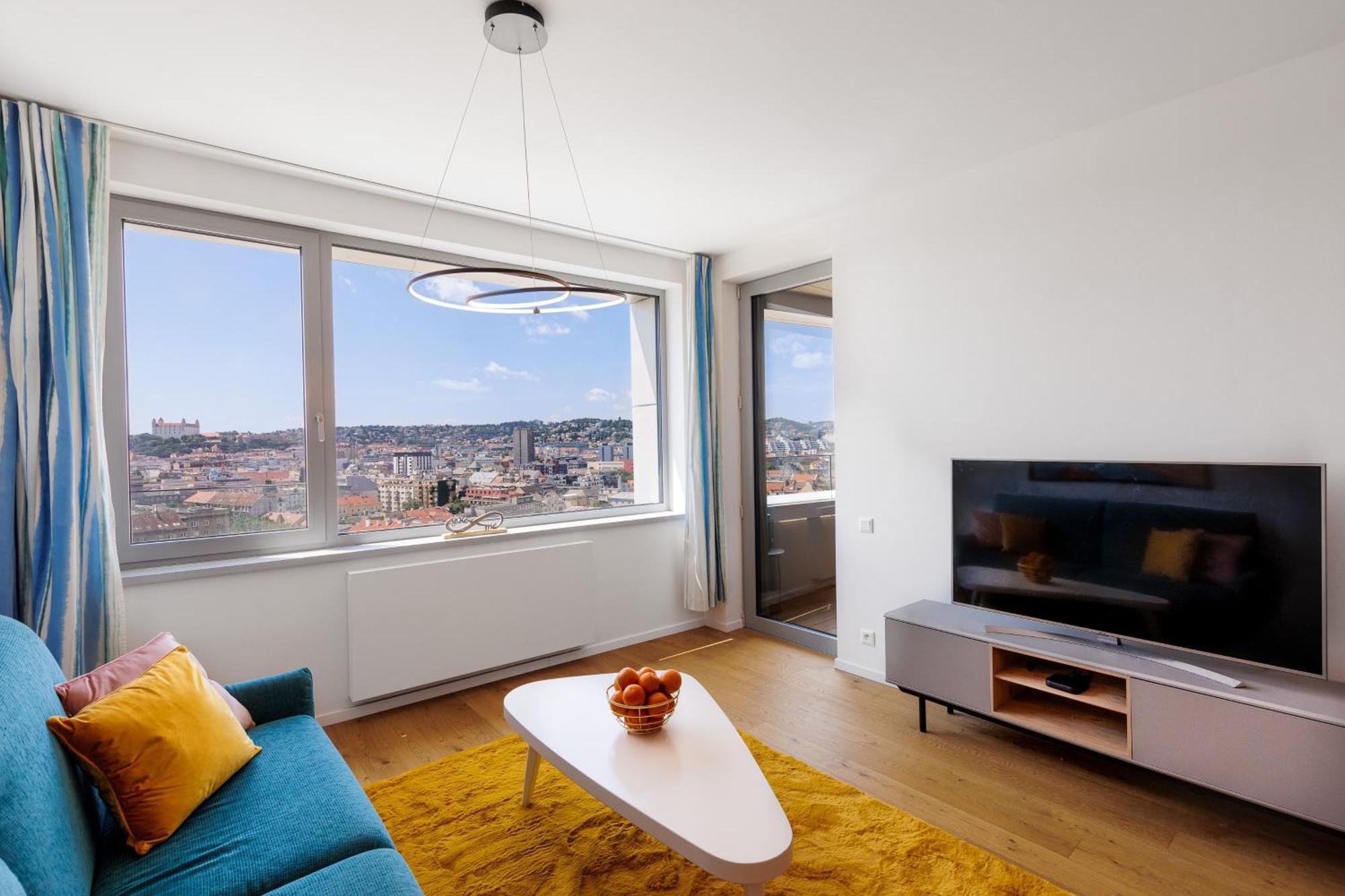 Sky Park 1 - Luxurious #Instaworthy Apartment In Downtown City Center With Included Parking, Best Address In Town Братислава Экстерьер фото